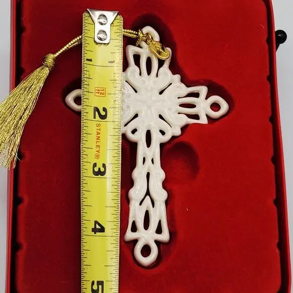 Lenox 2016 Snow Fantasies Cross Christmas Ornament w Box 859554 Excellent Cond - Picture 8 of 8